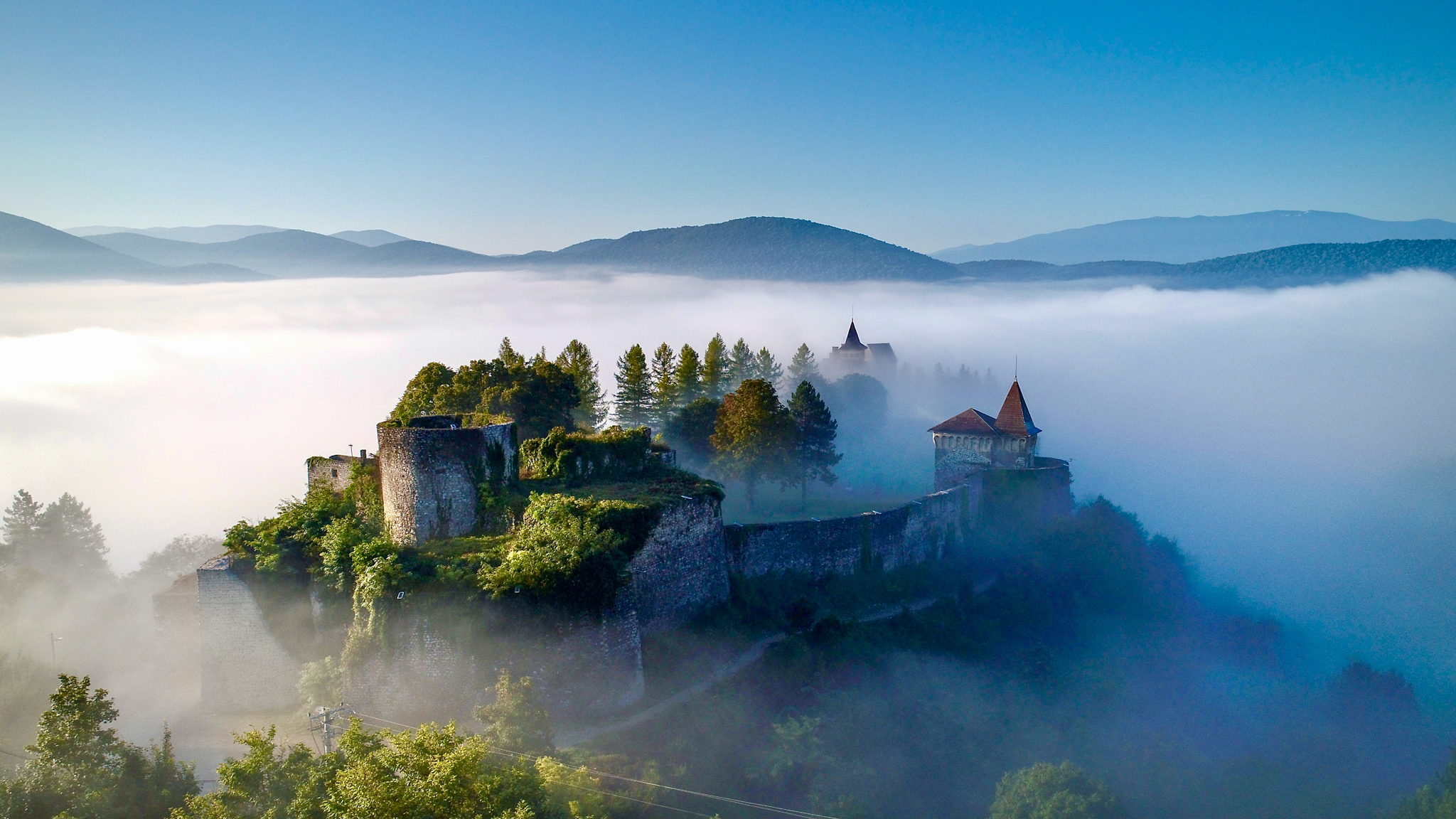 Visit to Castle "Ostrozac" and Bosanska Krupa and its islands